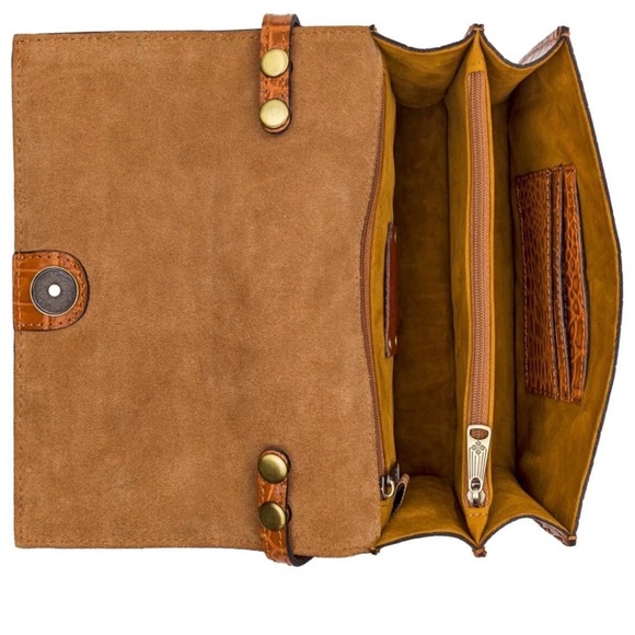 NWT Patricia Nash Pink Distressed Vintage Crocodile Goring Handbag - Picture 8 of 8